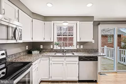 122 E Glebe Road, Alexandria, VA 22305 - Photo 2