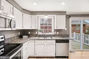 122 E Glebe Rd, Alexandria, VA 22305 - Photo 2