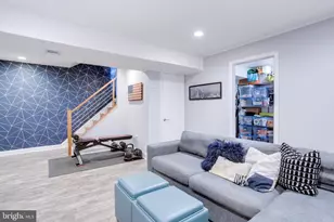 916 Bernard St, Alexandria, VA 22314 - Photo 22