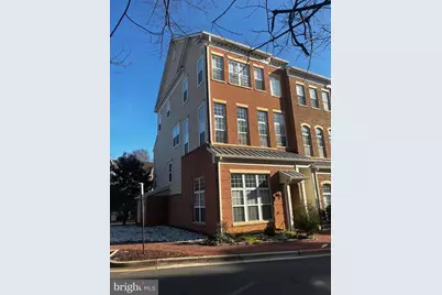 5129 Donovan Drive, Alexandria, VA 22304 - Photo 2