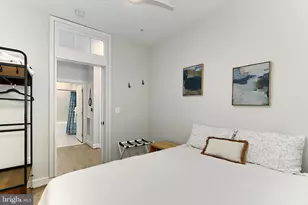 635 Slaters Ln, Alexandria, VA 22314 - Photo 8