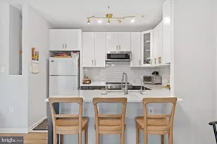 247 S Pickett Street S, Alexandria, VA 22304 - Photo 4