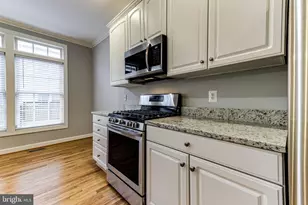 953 Harrison Cir, Alexandria, VA 22304 - Photo 18