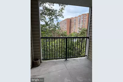 3307 Wyndham Circle #3165, Alexandria, VA 22302 - Photo 18