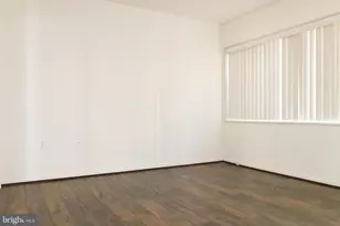 37 Canterbury Square, Alexandria, VA 22304 - Photo 16