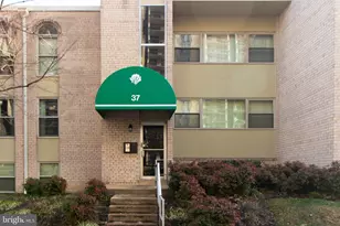 37 Canterbury Square, Alexandria, VA 22304 - Photo 2