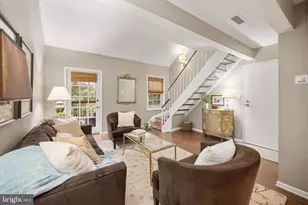 1403 E Abingdon Dr, Alexandria, VA 22314 - Photo 6