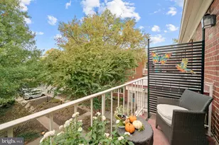 1403 E Abingdon Dr, Alexandria, VA 22314 - Photo 20