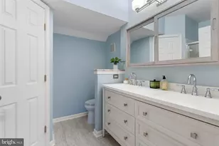 1613 Potomac Greens Dr, Alexandria, VA 22314 - Photo 22