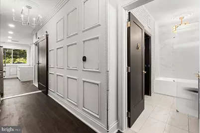 625 Slaters Lane #G4, Alexandria, VA 22314 - Photo 2