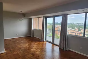 431 N Armistead St, Alexandria, VA 22312 - Photo 2