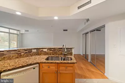 3101 N Hampton Drive #219, Alexandria, VA 22302 - Photo 8