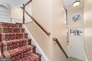 5056 Minda Ct, Alexandria, VA 22304 - Photo 4