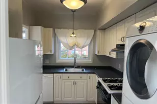 3714 Holmes Ln, Alexandria, VA 22302 - Photo 6