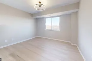 5340 Holmes Run Pkwy, Alexandria, VA 22304 - Photo 54