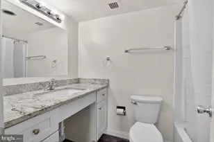 205 Yoakum Pkwy, Alexandria, VA 22304 - Photo 12