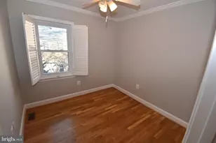 1342 Chetworth Ct, Alexandria, VA 22314 - Photo 16
