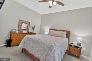 4550 Strutfield Ln, Alexandria, VA 22311 - Photo 16