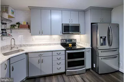 205 Yoakum Parkway #305, Alexandria, VA 22304 - Photo 4