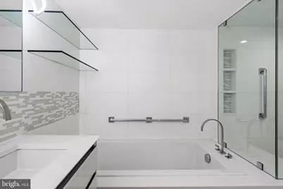 2181 Jamieson Avenue #1605, Alexandria, VA 22314 - Photo 34