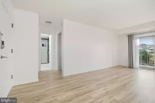 5250 Valley Forge Dr, Alexandria, VA 22304 - Photo 10