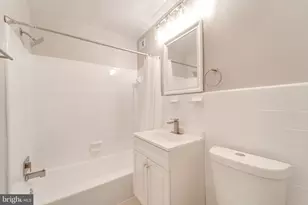 51 Skyhill Rd, Alexandria, VA 22314 - Photo 14