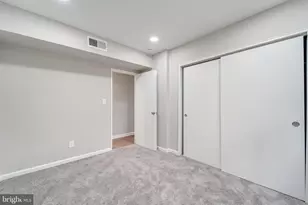 51 Skyhill Rd, Alexandria, VA 22314 - Photo 16