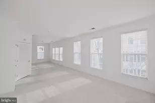 5108 English Terrace, Alexandria, VA 22304 - Photo 2