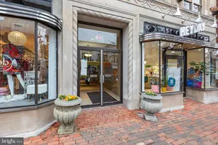 815 King St, Alexandria, VA 22314 - Photo 2