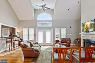 3306 Wyndham Cir, Alexandria, VA 22302 - Photo 20