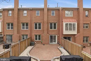 5118 Woodmire Ln, Alexandria, VA 22311 - Photo 28