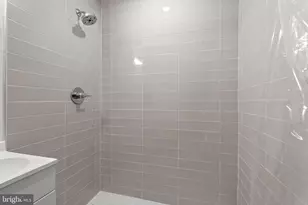 100 W Taylor Run Parkway W, Alexandria, VA 22314 - Photo 10