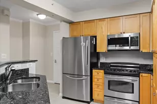 3101 N Hampton Dr, Alexandria, VA 22302 - Photo 22