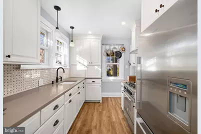 1 W Oak Street, Alexandria, VA 22301 - Photo 12
