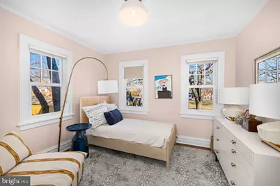 1 W Oak Street, Alexandria, VA 22301 - Photo 18