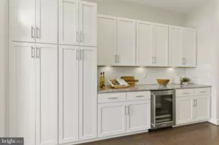 608 E Alexandria Ave, Alexandria, VA 22301 - Photo 10