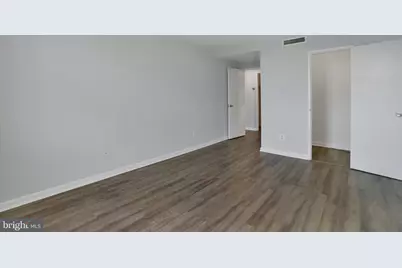 4600 Duke Street #1613, Alexandria, VA 22304 - Photo 12