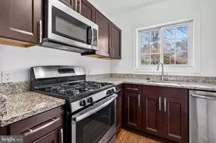3231 Martha Custis Dr, Alexandria, VA 22302 - Photo 20