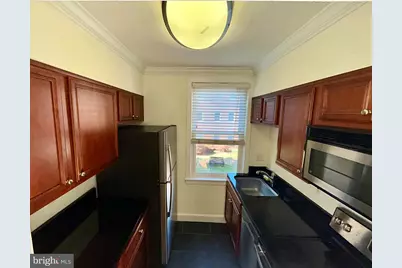 719 S Saint Asaph Street #201, Alexandria, VA 22314 - Photo 1