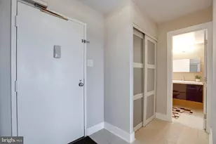 203 Yoakum Pkwy, Alexandria, VA 22304 - Photo 22