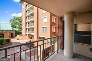 545 E Braddock Rd, Alexandria, VA 22314 - Photo 30