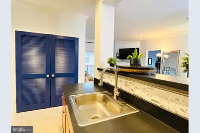 4860 Eisenhower Avenue #484, Alexandria, VA 22304 - Photo 18