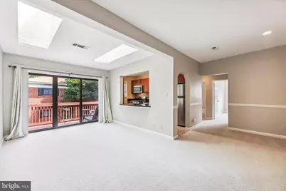 2702 Dartmouth Road #7, Alexandria, VA 22314 - Photo 4