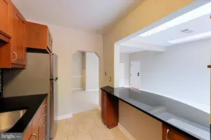 2702 Dartmouth Rd, Alexandria, VA 22314 - Photo 14