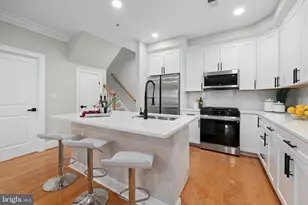 522 N Royal St, Alexandria, VA 22314 - Photo 8