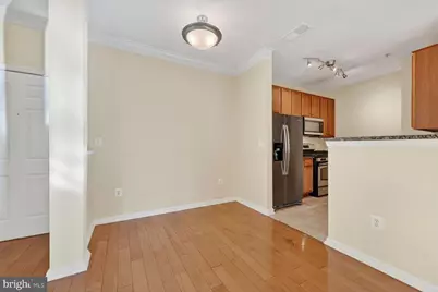 4862 Eisenhower Avenue #373, Alexandria, VA 22304 - Photo 6