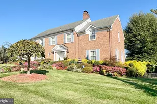 513 Cathedral Dr, Alexandria, VA 22314 - Photo 1