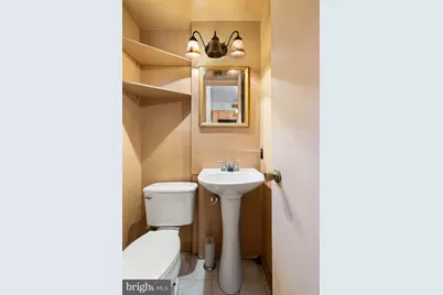 1004 Colonial Avenue, Alexandria, VA 22314 - Photo 6