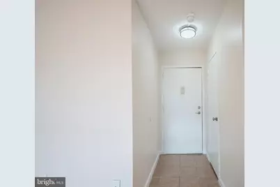 2500 N Van Dorn Street #912, Alexandria, VA 22302 - Photo 10