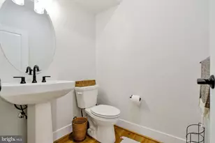 4937 Eisenhower Ave, Alexandria, VA 22304 - Photo 8